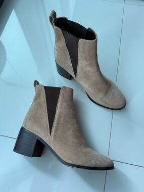 Steve Madden Faux Suede Boots